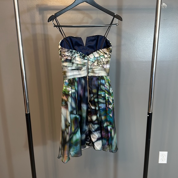 ABS by Allen Schwartz mini strapless watercolor dress size 4 but fits like 0-2 - Picture 2 of 2